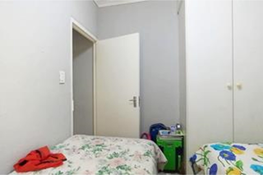 2 Bedroom Property for Sale in La Montagne Gauteng