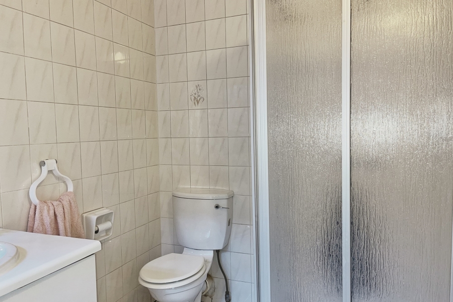 3 Bedroom Property for Sale in Fairland Gauteng