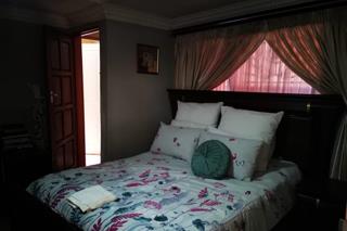 4 Bedroom Property for Sale in Philip Nel Park Gauteng