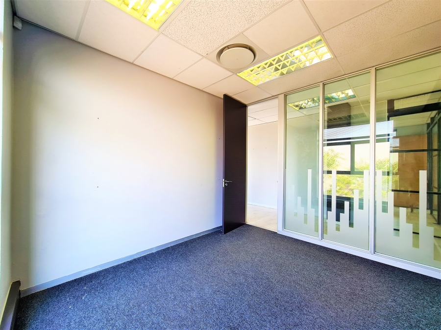 To Let commercial Property for Rent in Fourways Gauteng