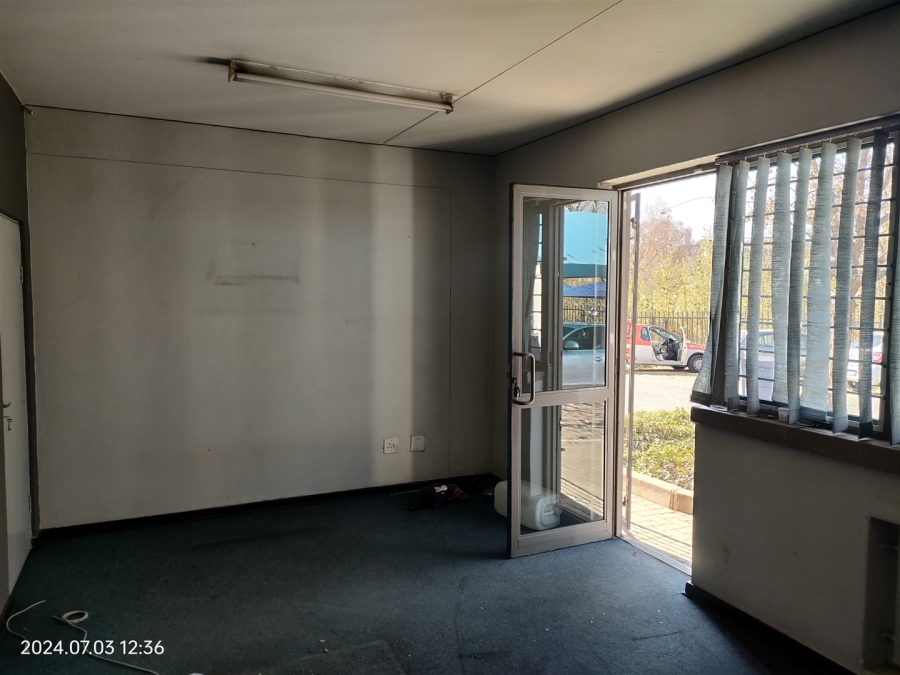 To Let commercial Property for Rent in Strijdom Park Gauteng