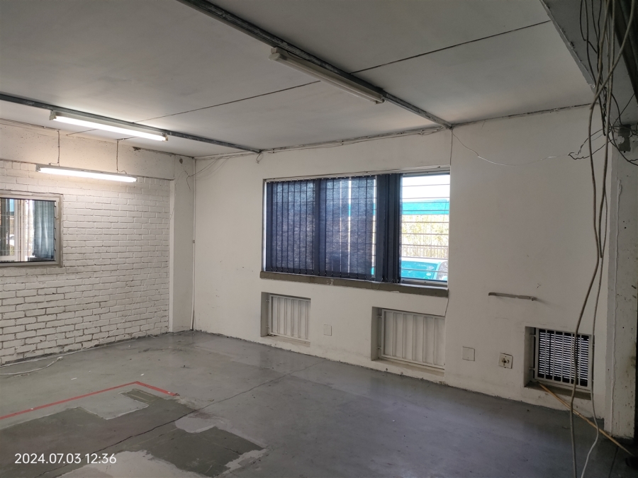 To Let commercial Property for Rent in Strijdom Park Gauteng
