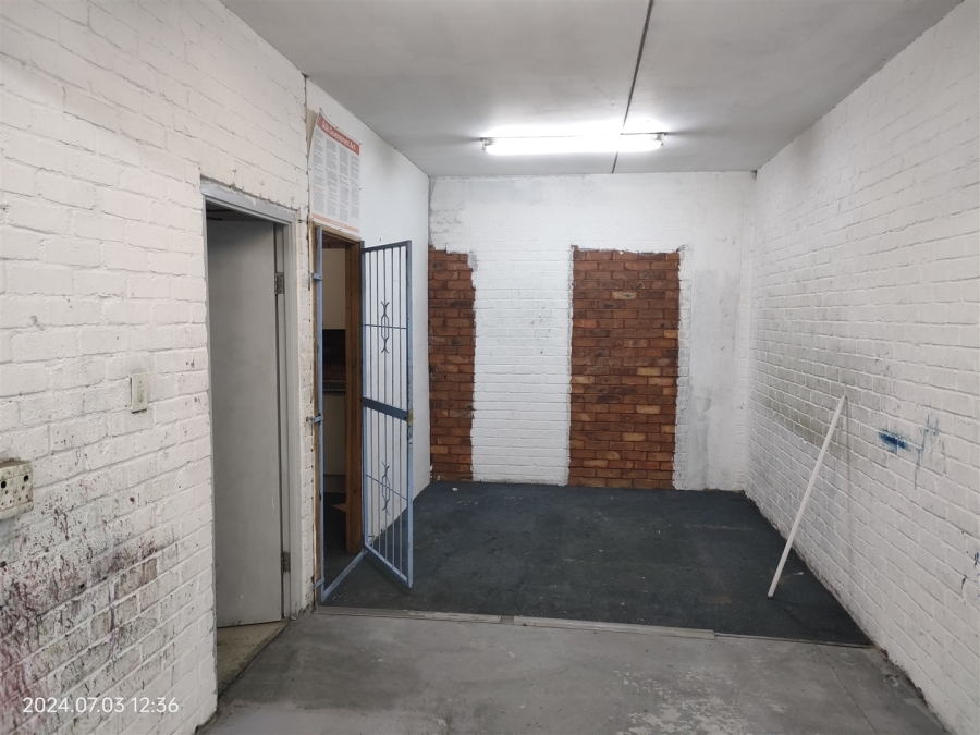 To Let commercial Property for Rent in Strijdom Park Gauteng