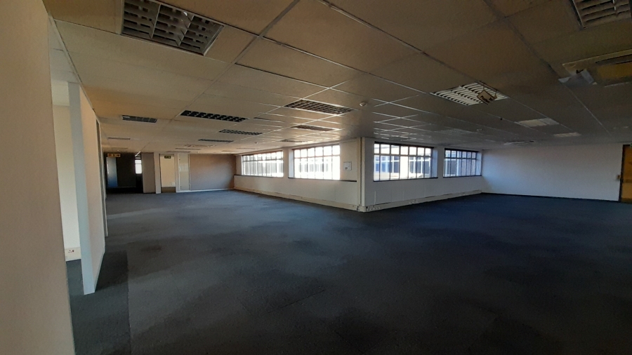 To Let commercial Property for Rent in Randjespark Gauteng
