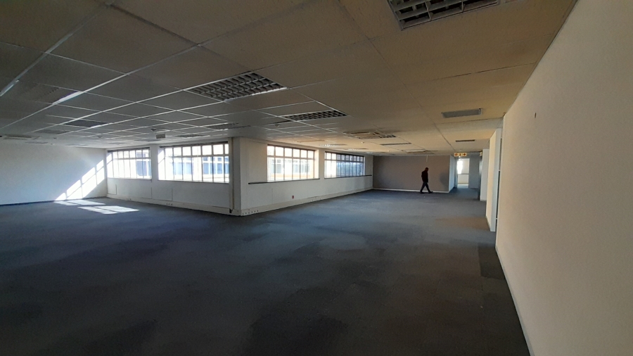 To Let commercial Property for Rent in Randjespark Gauteng