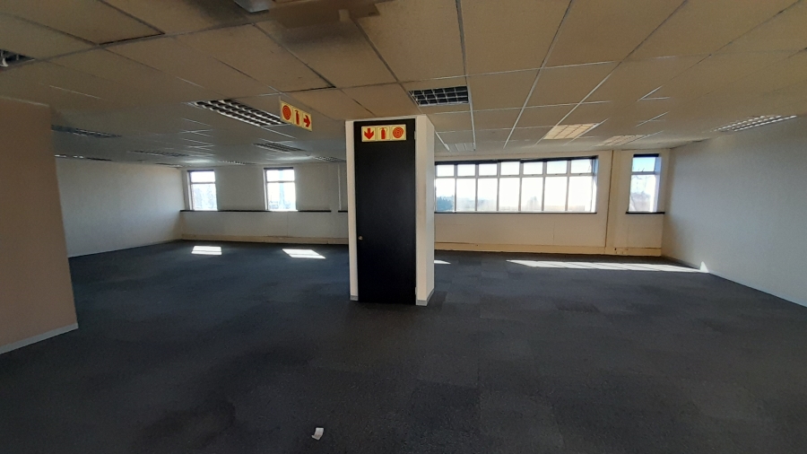 To Let commercial Property for Rent in Randjespark Gauteng