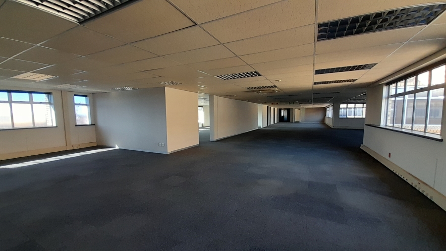 To Let commercial Property for Rent in Randjespark Gauteng