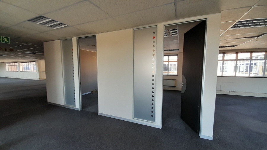 To Let commercial Property for Rent in Randjespark Gauteng