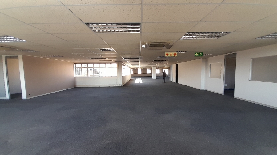 To Let commercial Property for Rent in Randjespark Gauteng