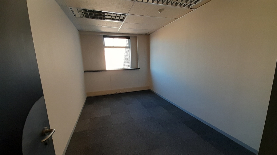 To Let commercial Property for Rent in Randjespark Gauteng