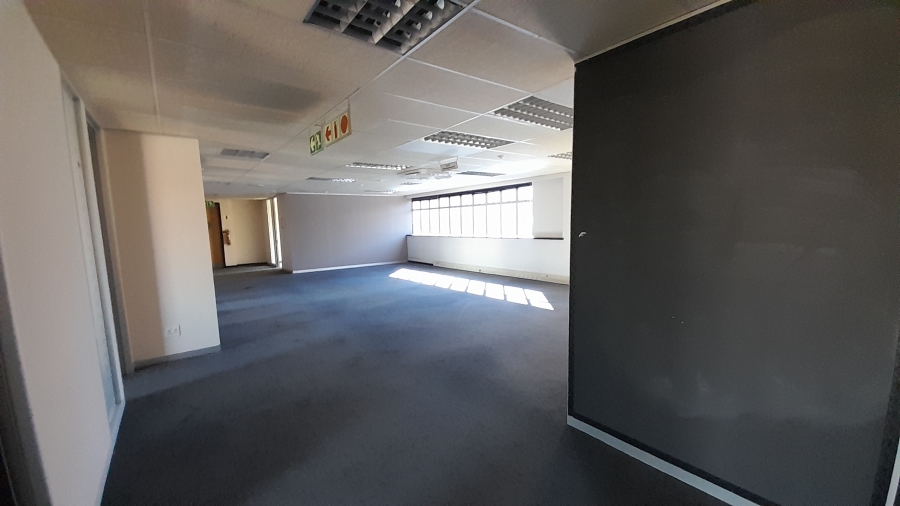 To Let commercial Property for Rent in Randjespark Gauteng