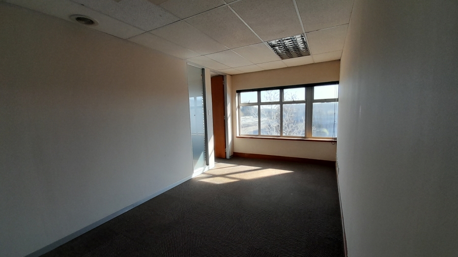 To Let commercial Property for Rent in Randjespark Gauteng