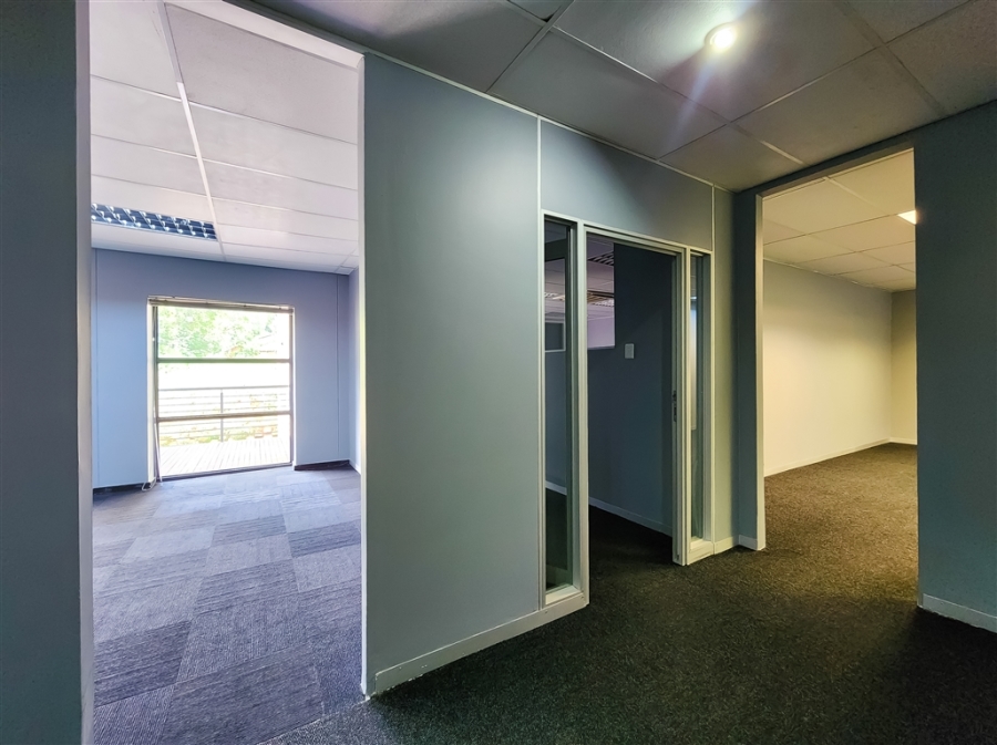 To Let commercial Property for Rent in Strubensvallei Gauteng