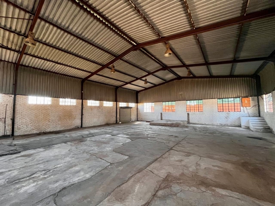 Commercial Property for Sale in Zesfontein A H Gauteng