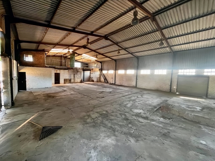 Commercial Property for Sale in Zesfontein A H Gauteng