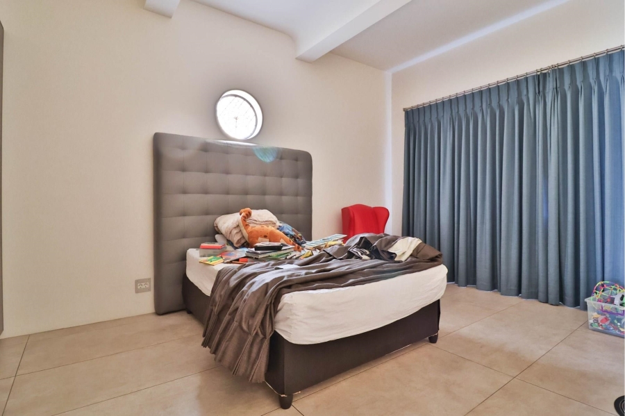 5 Bedroom Property for Sale in Kensington Gauteng