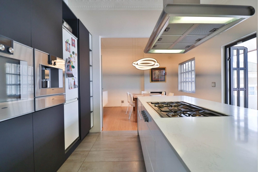 5 Bedroom Property for Sale in Kensington Gauteng