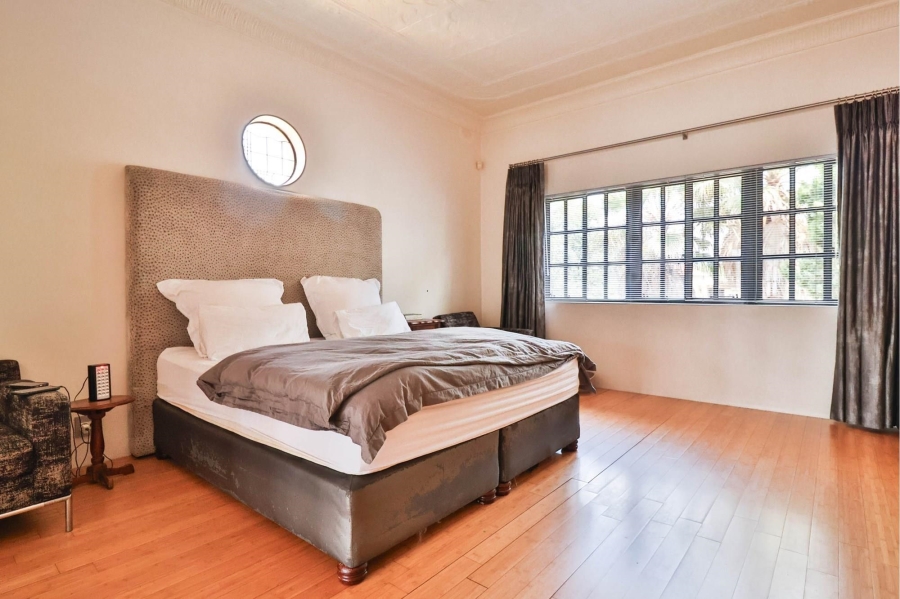 5 Bedroom Property for Sale in Kensington Gauteng