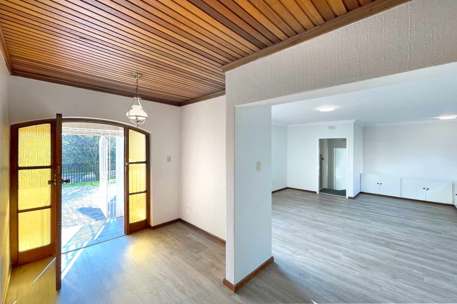 To Let 4 Bedroom Property for Rent in Rivonia Gauteng