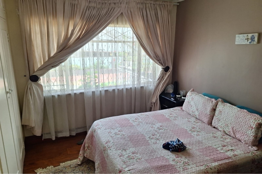 4 Bedroom Property for Sale in South Crest Gauteng