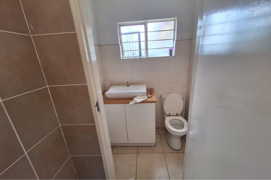 4 Bedroom Property for Sale in South Crest Gauteng