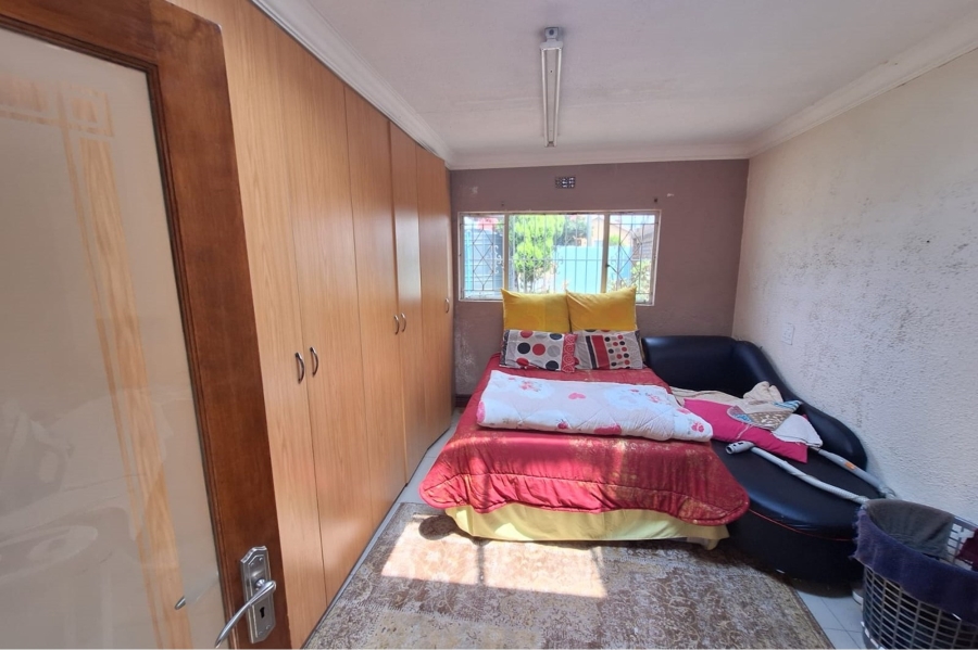 4 Bedroom Property for Sale in South Crest Gauteng