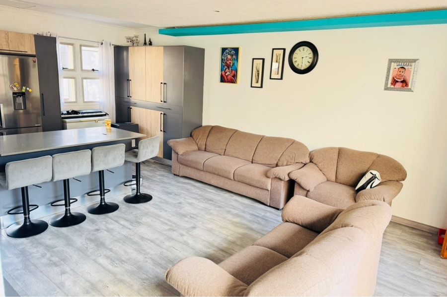 2 Bedroom Property for Sale in Glenanda Gauteng