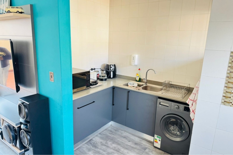 2 Bedroom Property for Sale in Glenanda Gauteng