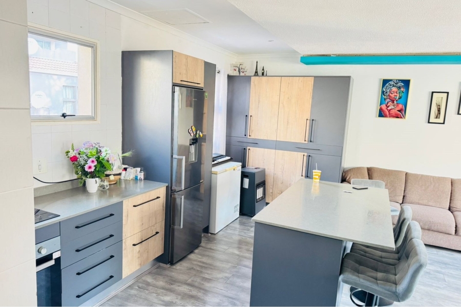 2 Bedroom Property for Sale in Glenanda Gauteng