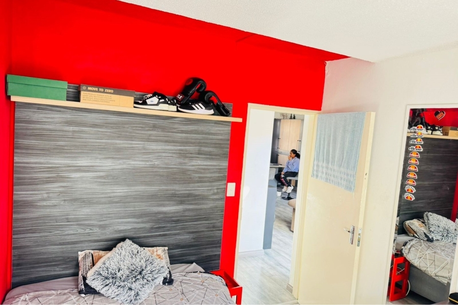 2 Bedroom Property for Sale in Glenanda Gauteng