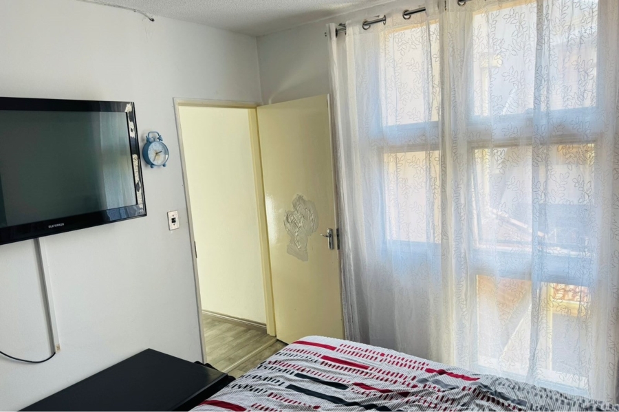 2 Bedroom Property for Sale in Glenanda Gauteng