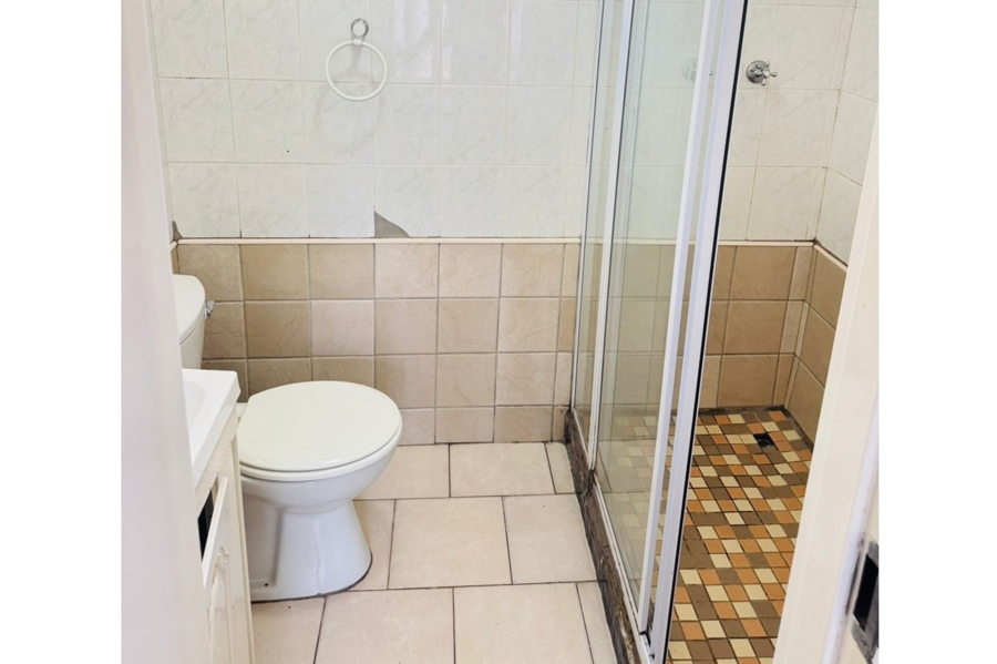 2 Bedroom Property for Sale in Glenanda Gauteng