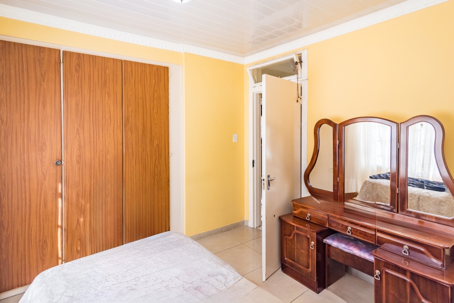 3 Bedroom Property for Sale in Protea North Gauteng