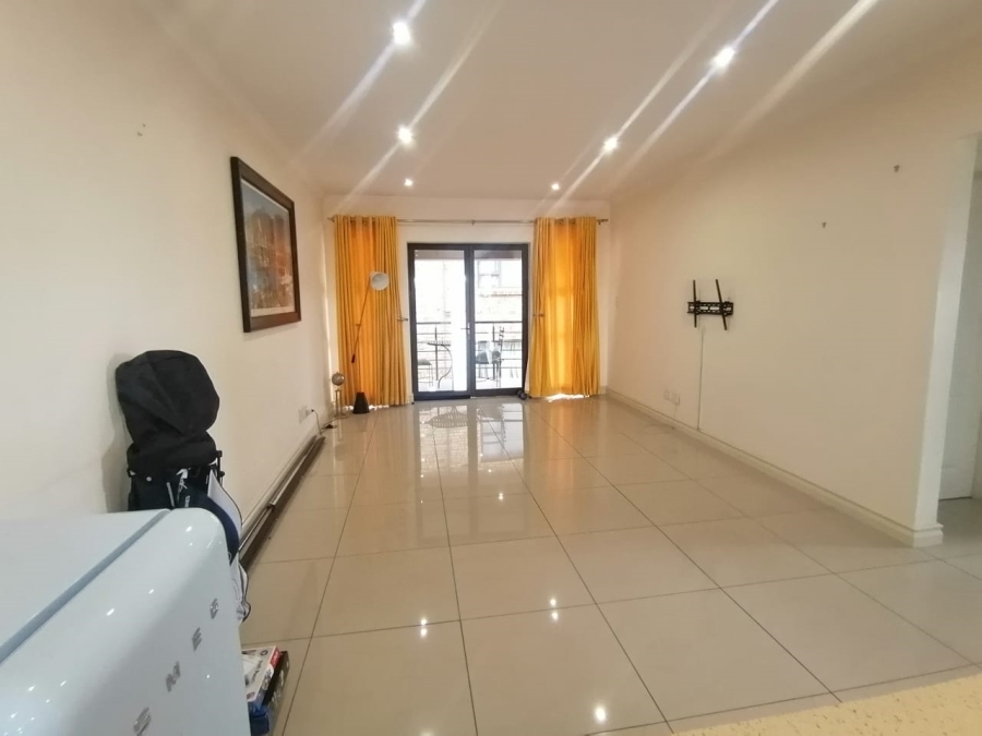 To Let 2 Bedroom Property for Rent in Mondeor Gauteng