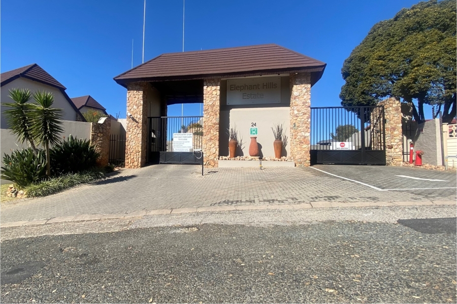 3 Bedroom Property for Sale in Northcliff Gauteng