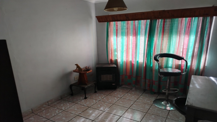 4 Bedroom Property for Sale in Vanderbijlpark CE 2 Gauteng