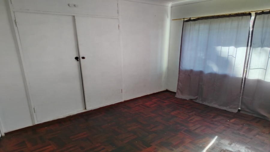 4 Bedroom Property for Sale in Vanderbijlpark CE 2 Gauteng