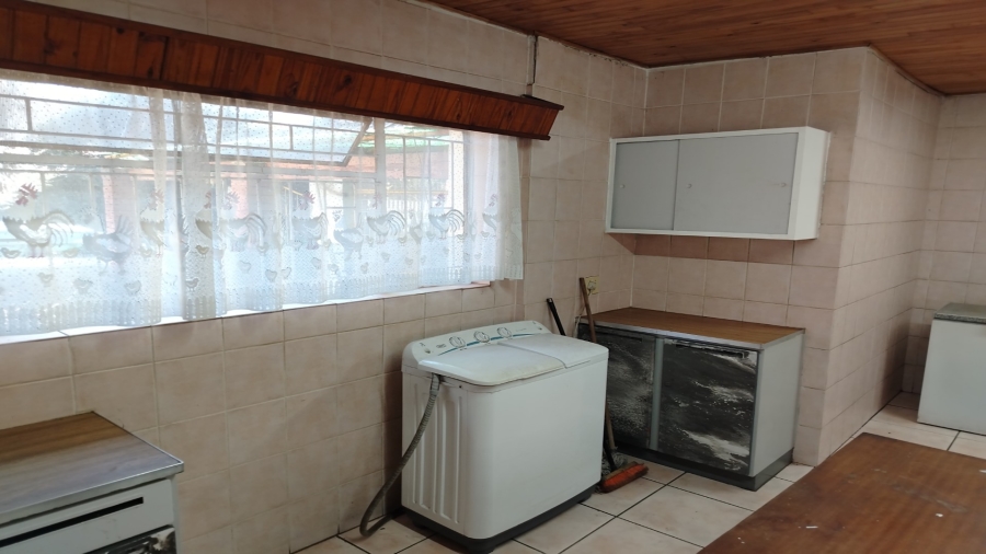 4 Bedroom Property for Sale in Vanderbijlpark CE 2 Gauteng