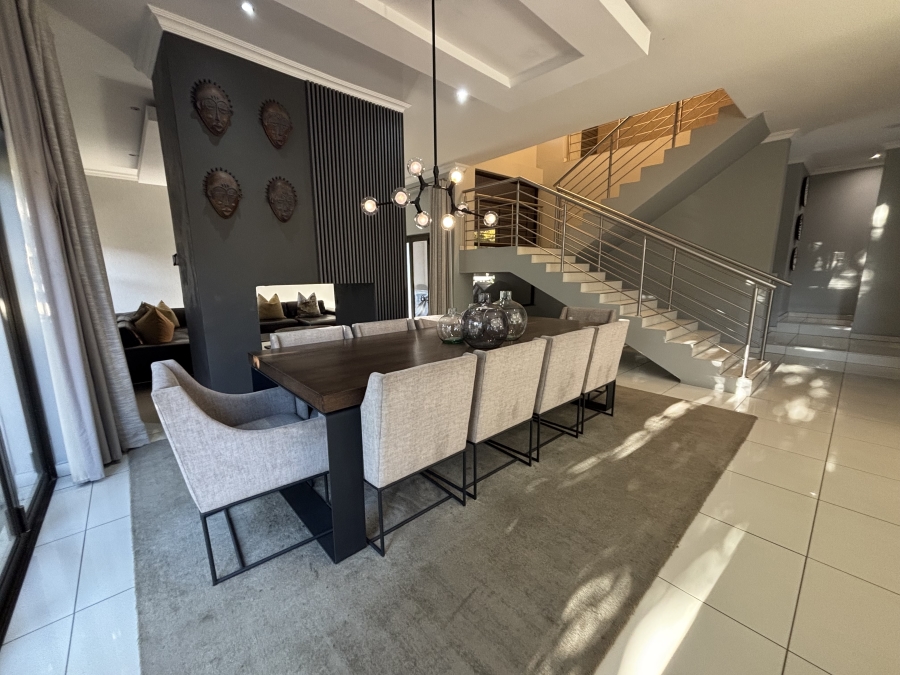 4 Bedroom Property for Sale in Carlswald North Estate Gauteng