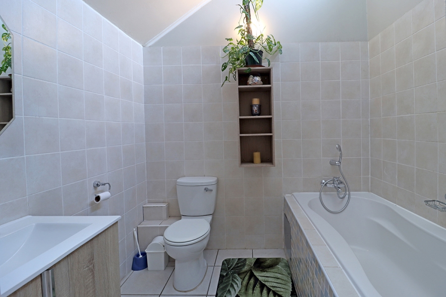 3 Bedroom Property for Sale in Solridge Gauteng