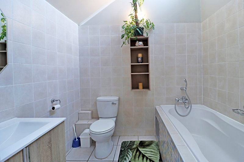 3 Bedroom Property for Sale in Solridge Gauteng