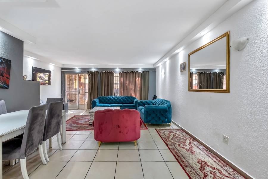 2 Bedroom Property for Sale in Windsor West Gauteng