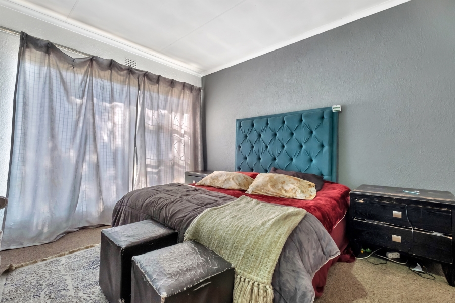 2 Bedroom Property for Sale in Windsor West Gauteng
