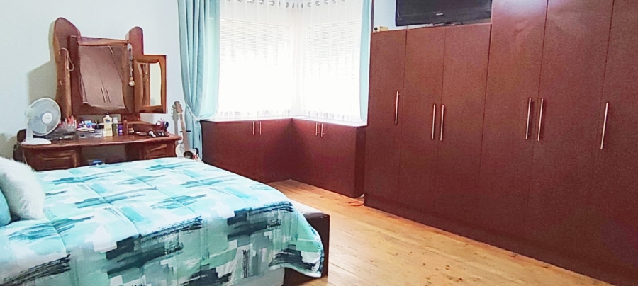 3 Bedroom Property for Sale in Randgate Gauteng