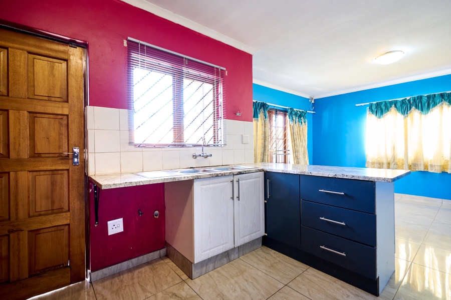 3 Bedroom Property for Sale in Noordwyk Gauteng