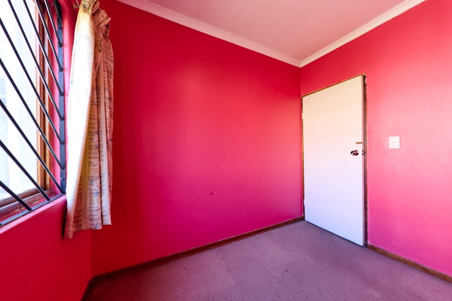 3 Bedroom Property for Sale in Noordwyk Gauteng