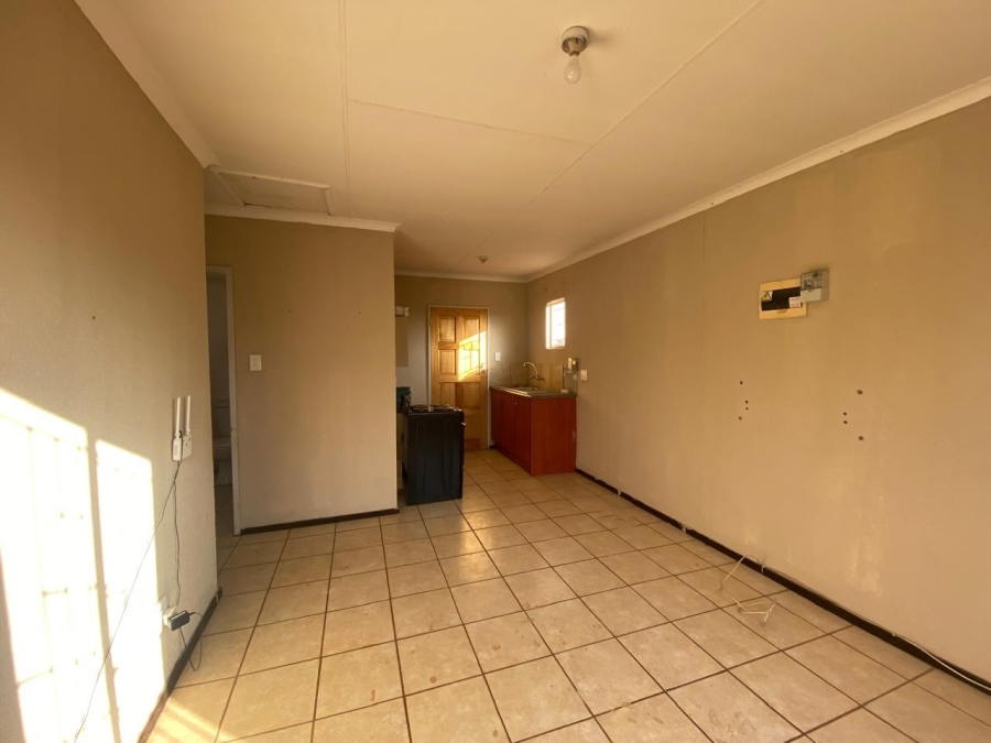 2 Bedroom Property for Sale in Savanna City Gauteng