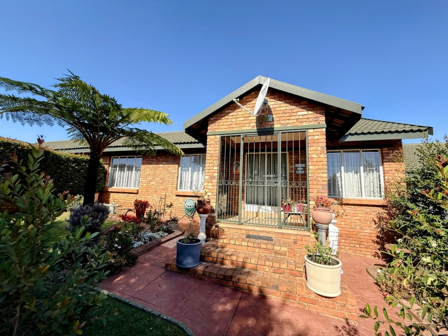3 Bedroom Property for Sale in Ekklesia Gauteng