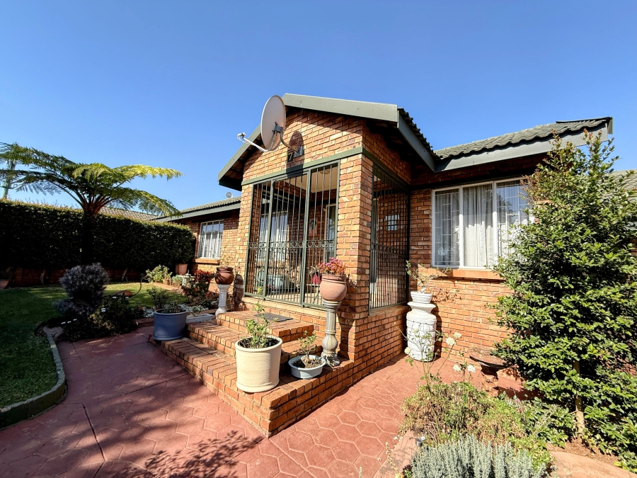 3 Bedroom Property for Sale in Ekklesia Gauteng