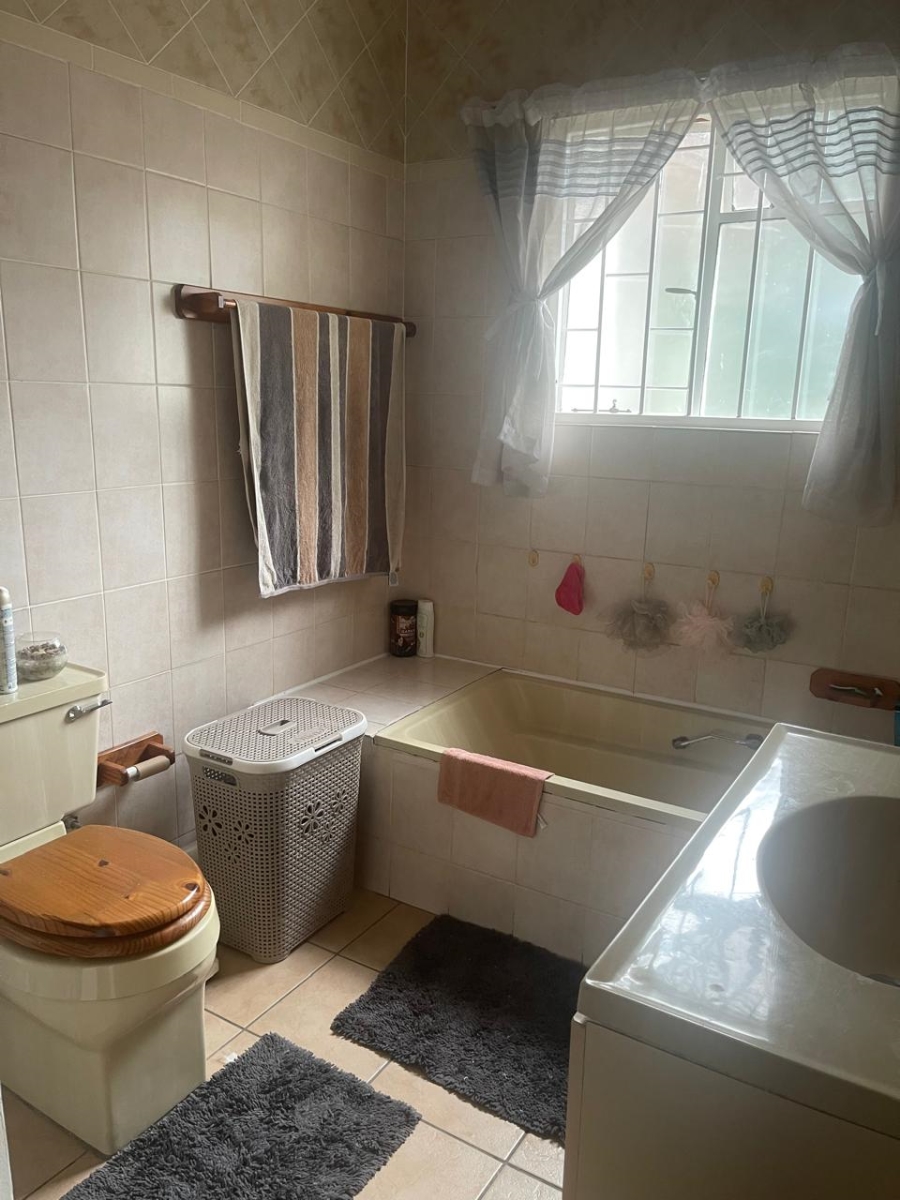 To Let 3 Bedroom Property for Rent in Rietfontein Gauteng